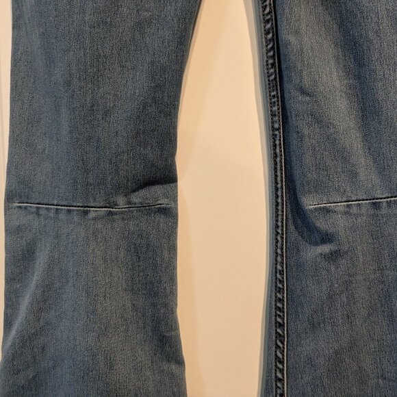 Free People Penny Pull-on Flare Jeans Women's Size 29 Medium Wash Denim - Picture 8 of 16